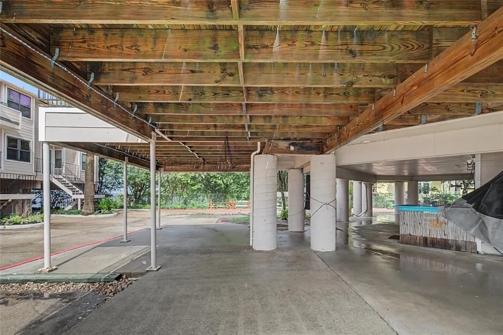 3663 Nasa Parkway #708 Seabrook, TX 77586