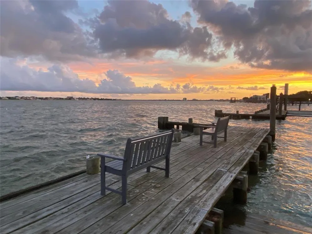 3663 Nasa Parkway #708 Seabrook, TX 77586