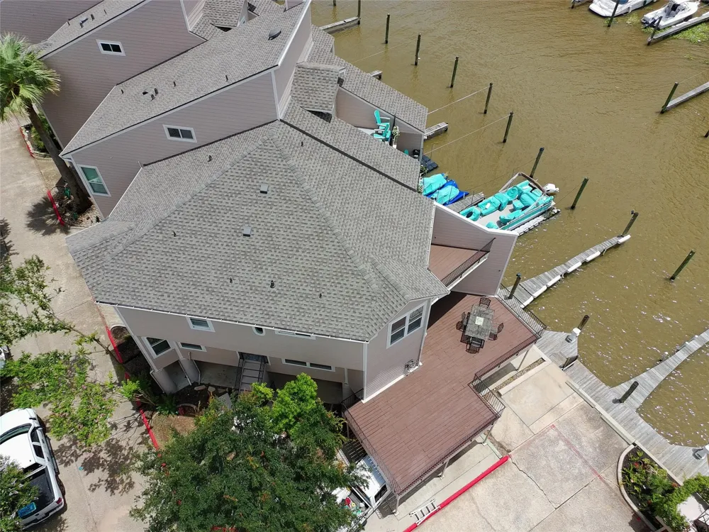 3663 Nasa Parkway #708 Seabrook, TX 77586