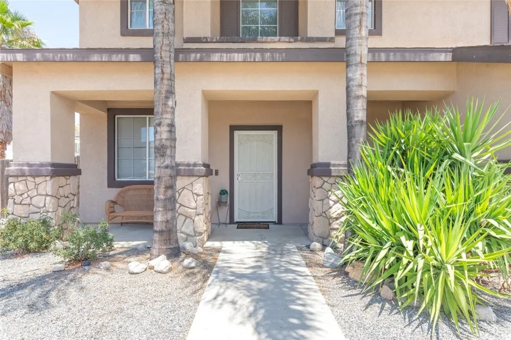 24861 Loire Court Hemet, CA 92544
