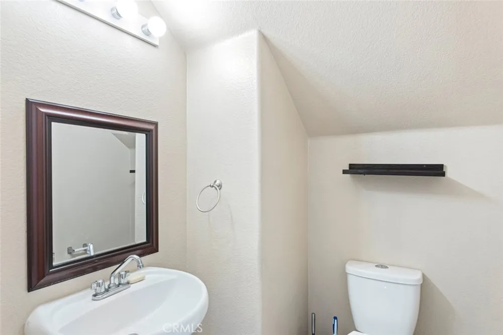 24861 Loire Court Hemet, CA 92544