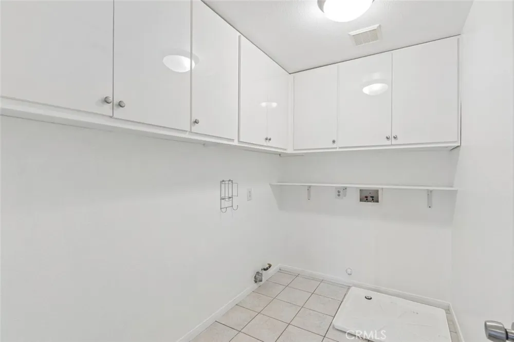 24861 Loire Court Hemet, CA 92544