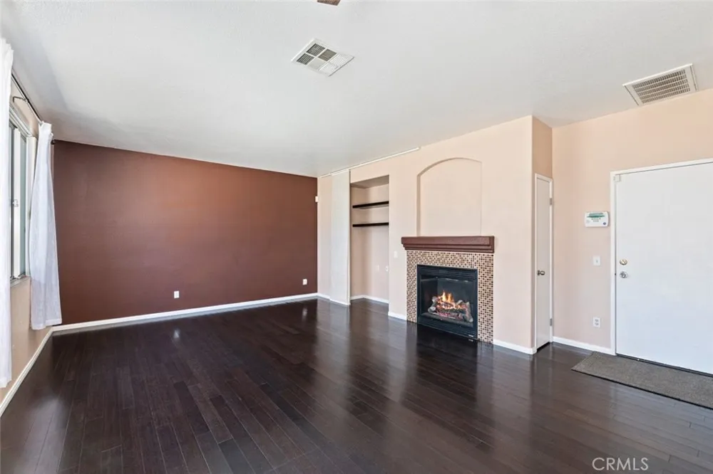 24861 Loire Court Hemet, CA 92544