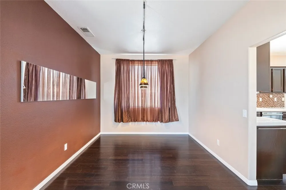 24861 Loire Court Hemet, CA 92544