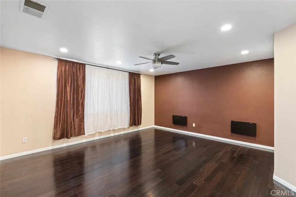 24861 Loire Court Hemet, CA 92544