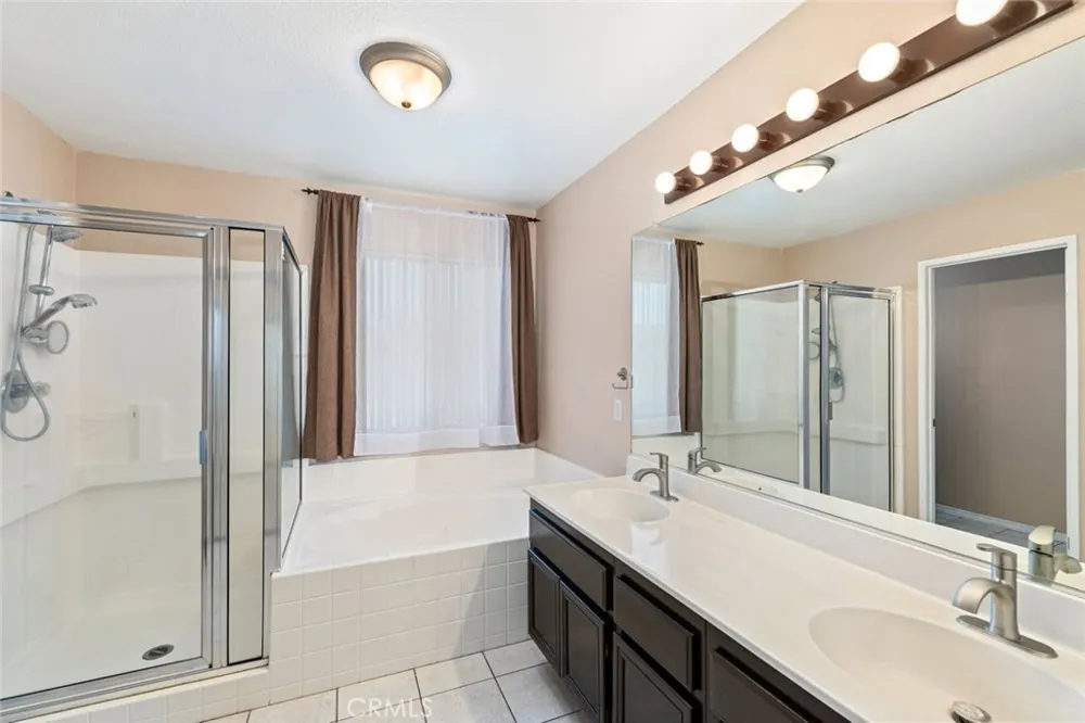 24861 Loire Court Hemet, CA 92544