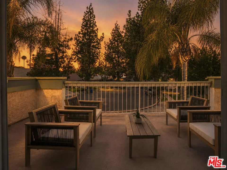 7618 Maynard Avenue West Hills, CA 91304