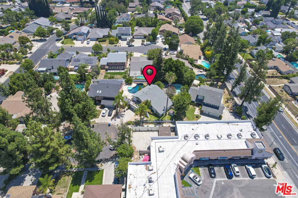 7618 Maynard Avenue West Hills, CA 91304