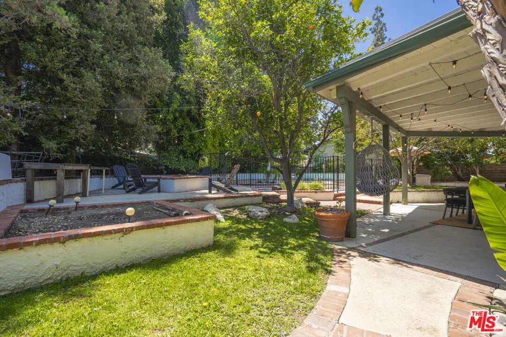 7618 Maynard Avenue West Hills, CA 91304