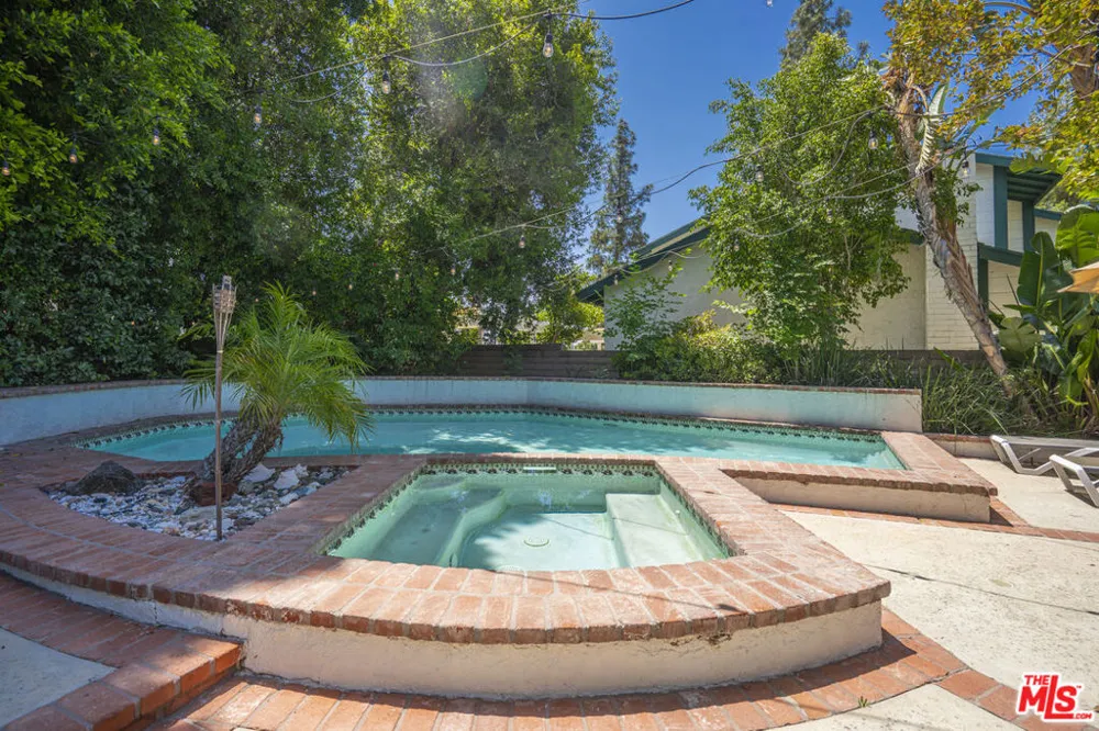 7618 Maynard Avenue West Hills, CA 91304