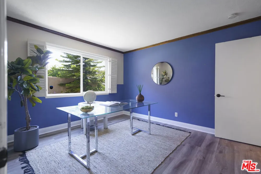 7618 Maynard Avenue West Hills, CA 91304