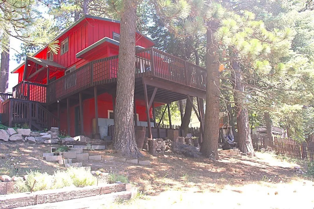 31705 Silver Spruce Drive Running Springs, CA 92382