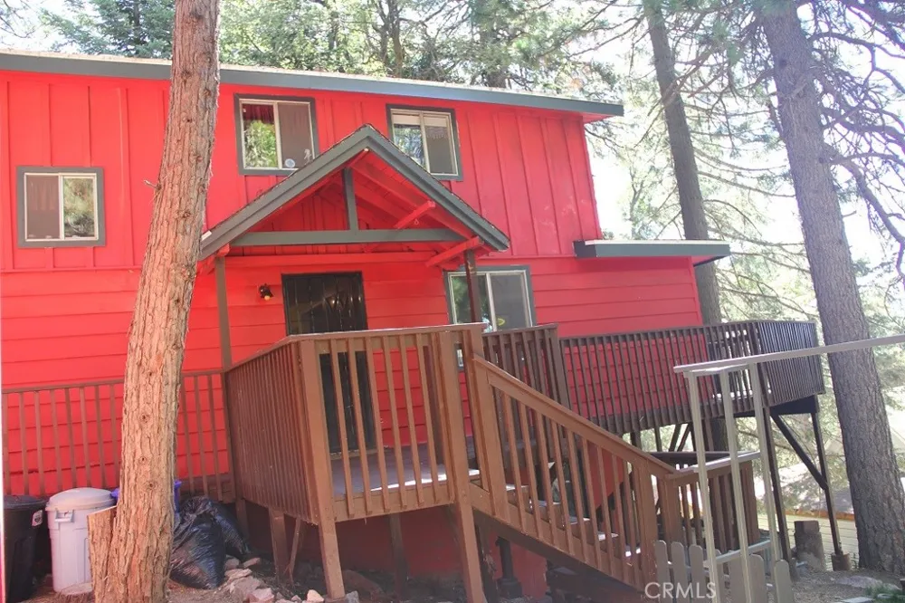 31705 Silver Spruce Drive Running Springs, CA 92382