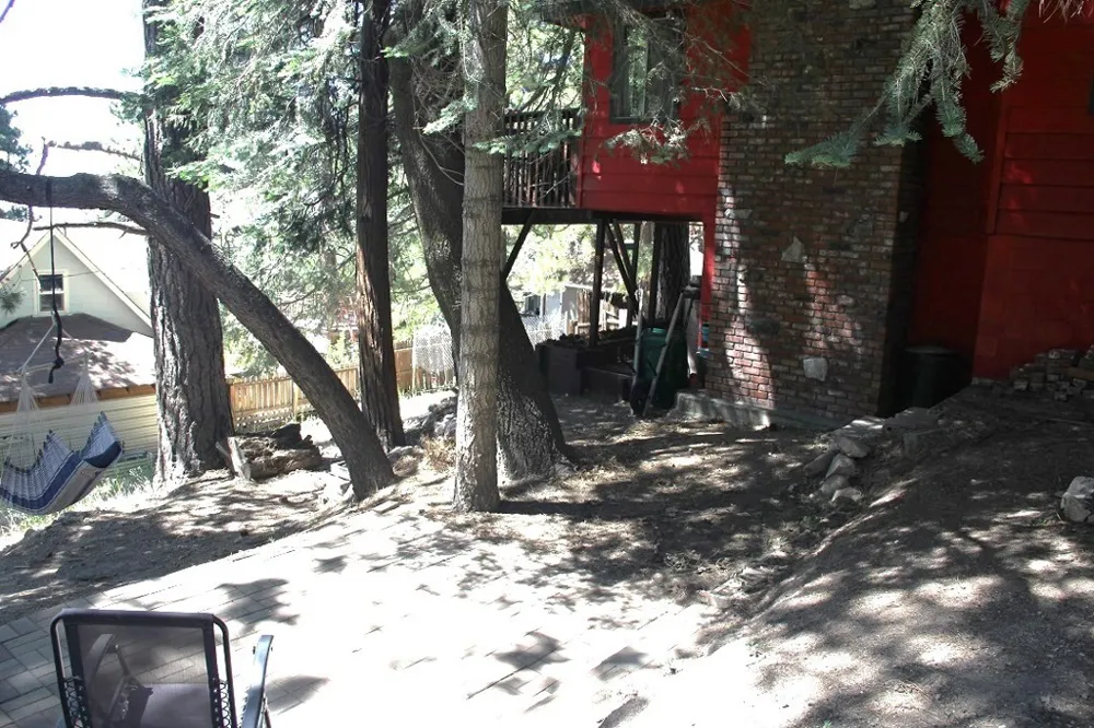 31705 Silver Spruce Drive Running Springs, CA 92382