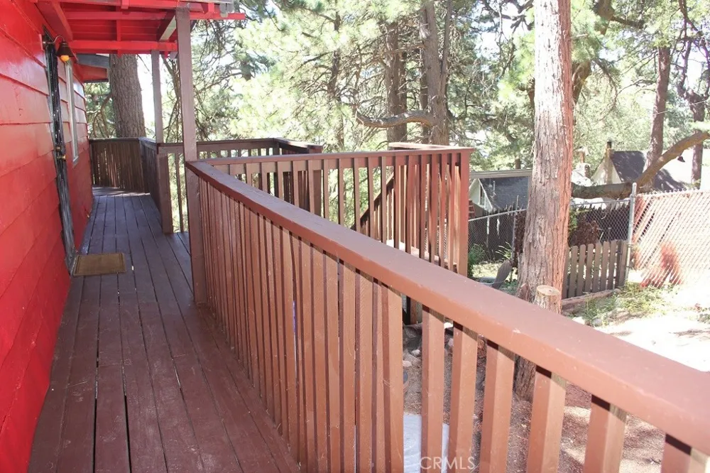31705 Silver Spruce Drive Running Springs, CA 92382
