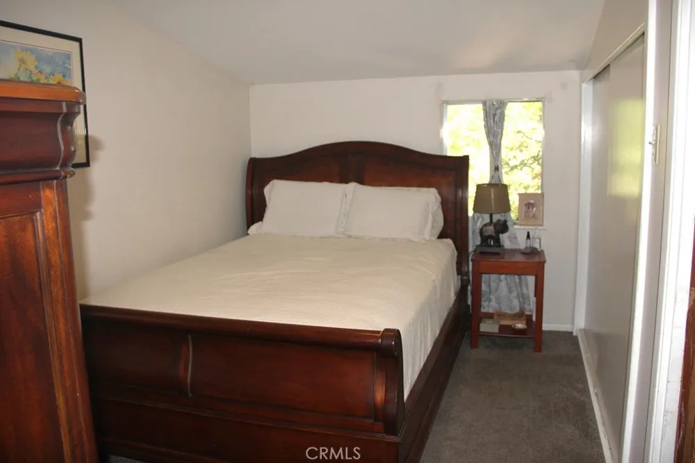 31705 Silver Spruce Drive Running Springs, CA 92382