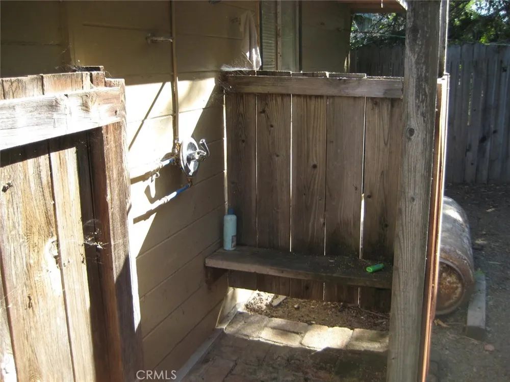 6304 6th Lucerne, CA 95458