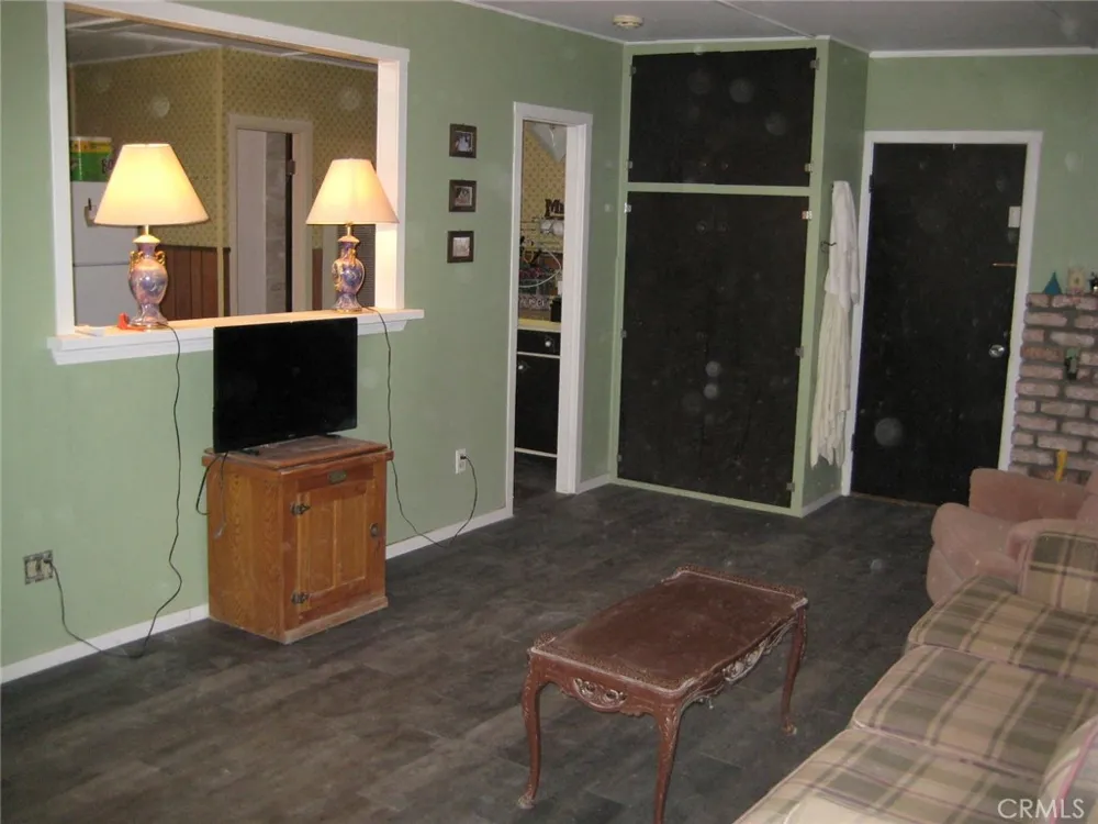 6304 6th Lucerne, CA 95458