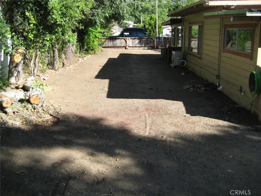 6304 6th Lucerne, CA 95458