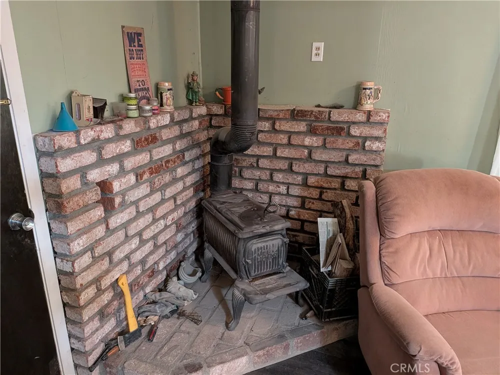 6304 6th Lucerne, CA 95458