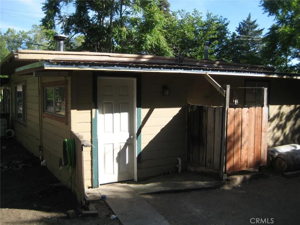 6304 6th Lucerne, CA 95458