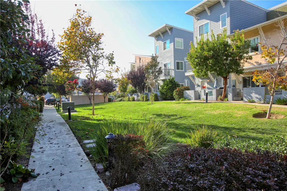864 Lawrence San Luis Obispo, CA 93401