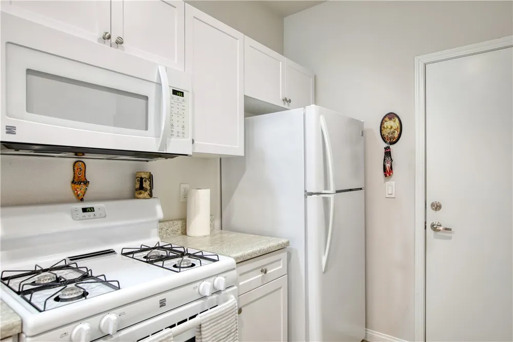 864 Lawrence San Luis Obispo, CA 93401