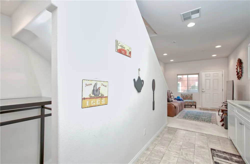 864 Lawrence San Luis Obispo, CA 93401