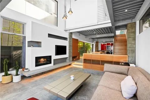 304 Grand Boulevard