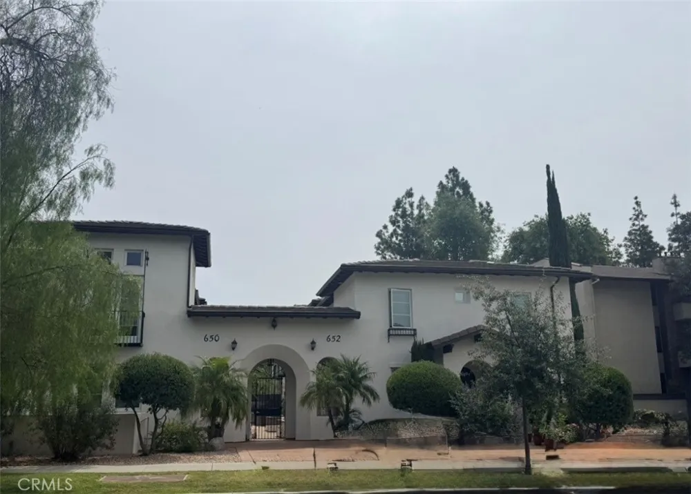 650 S Lake Ave Pasadena, CA 91106