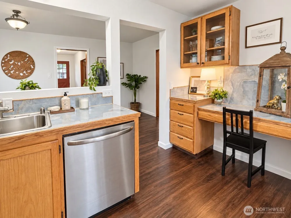 408 F STREET Cosmopolis, WA 98537