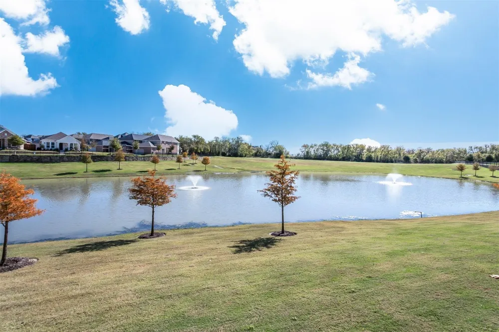 4881 Ellie Lane Fairview, TX 75069