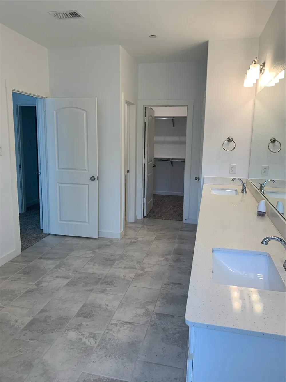 4881 Ellie Lane Fairview, TX 75069