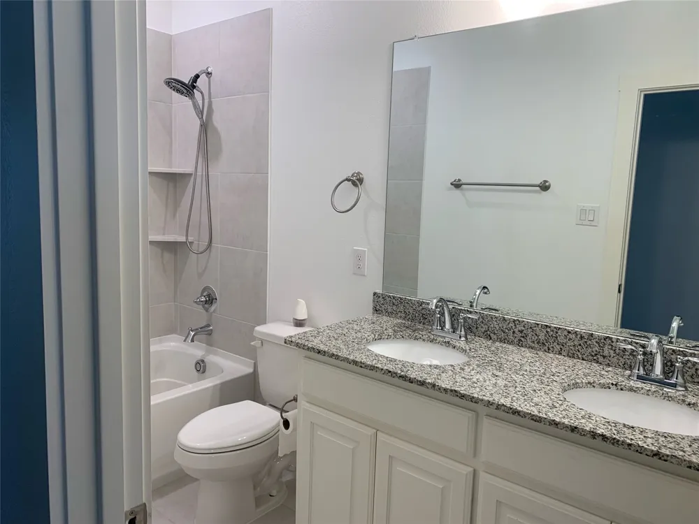 4881 Ellie Lane Fairview, TX 75069