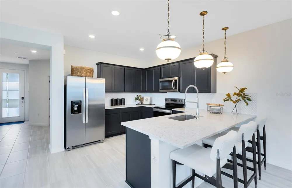 1139 LEMONGRASS ALLEY Orlando, FL 32820