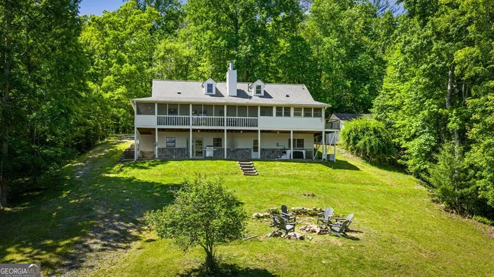 760 River Bend LN Blue Ridge, GA 30513