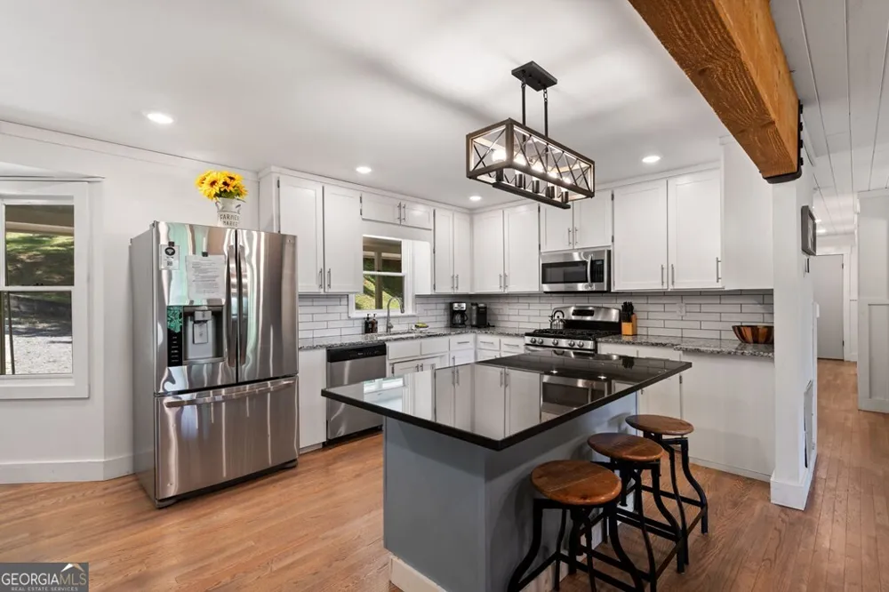 760 River Bend LN Blue Ridge, GA 30513