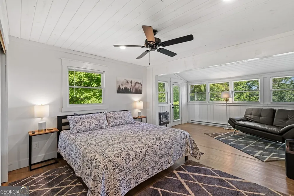 760 River Bend LN Blue Ridge, GA 30513
