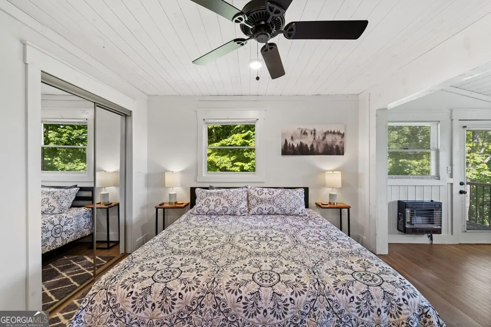 760 River Bend LN Blue Ridge, GA 30513