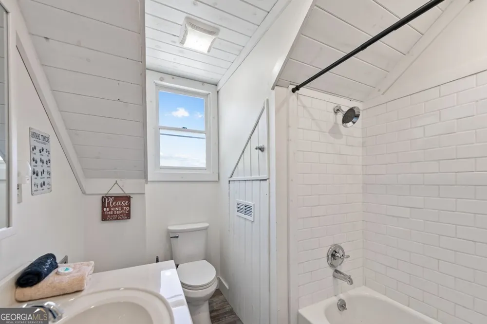 760 River Bend LN Blue Ridge, GA 30513