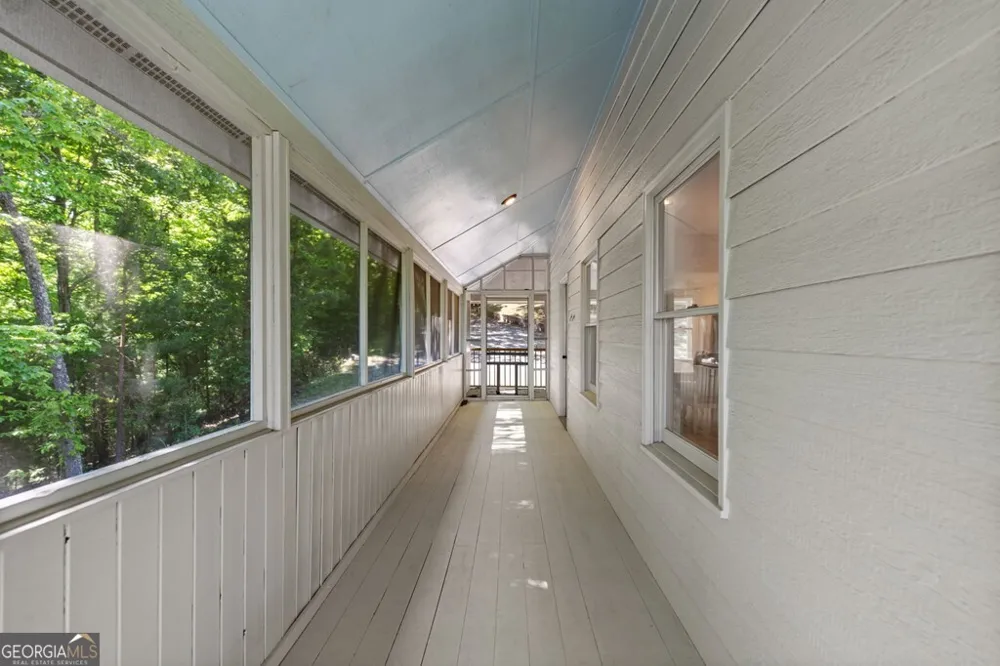 760 River Bend LN Blue Ridge, GA 30513