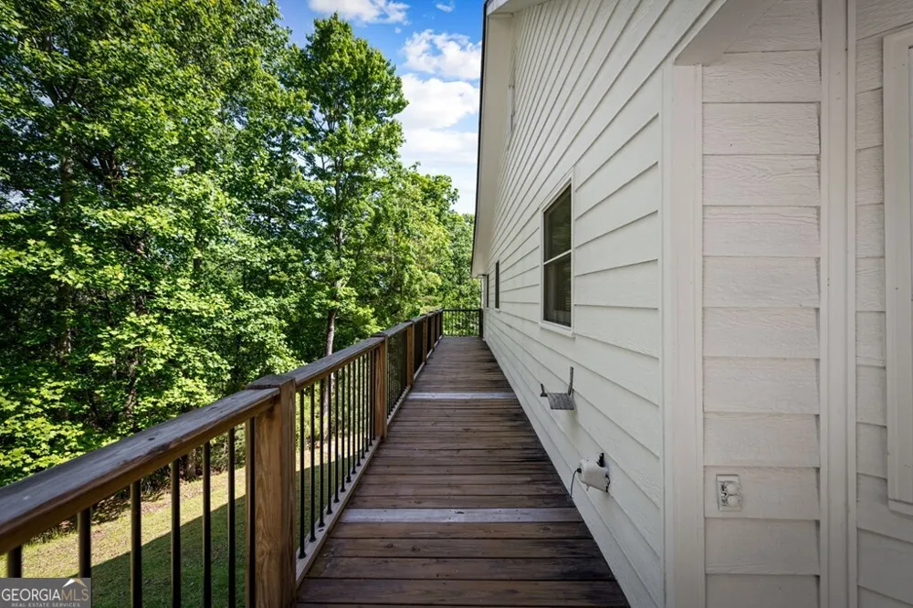 760 River Bend LN Blue Ridge, GA 30513