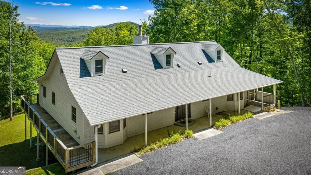 760 River Bend LN Blue Ridge, GA 30513