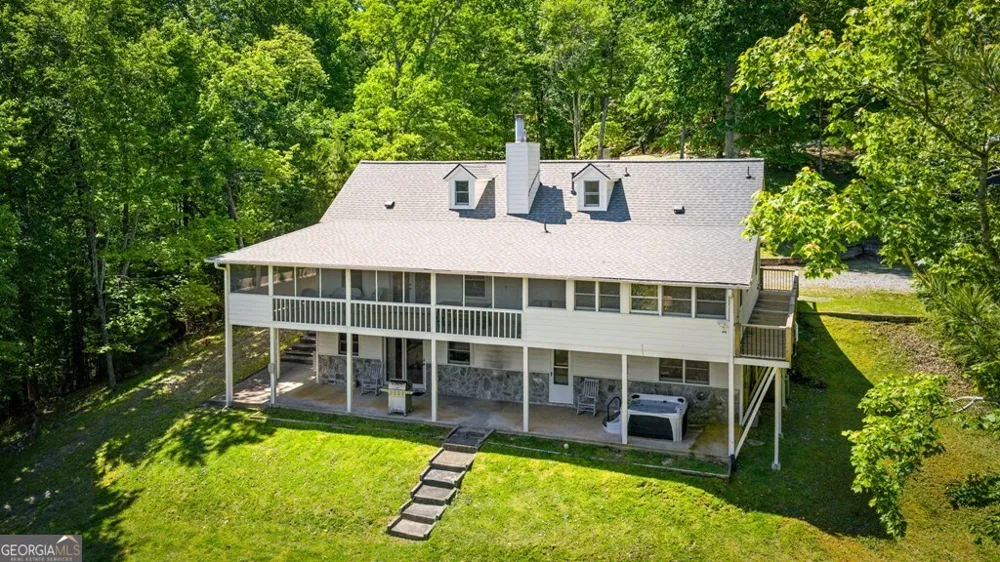 760 River Bend LN Blue Ridge, GA 30513