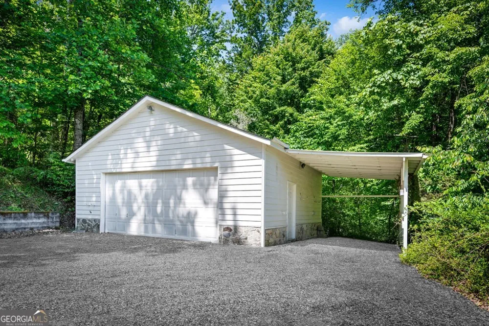 760 River Bend LN Blue Ridge, GA 30513