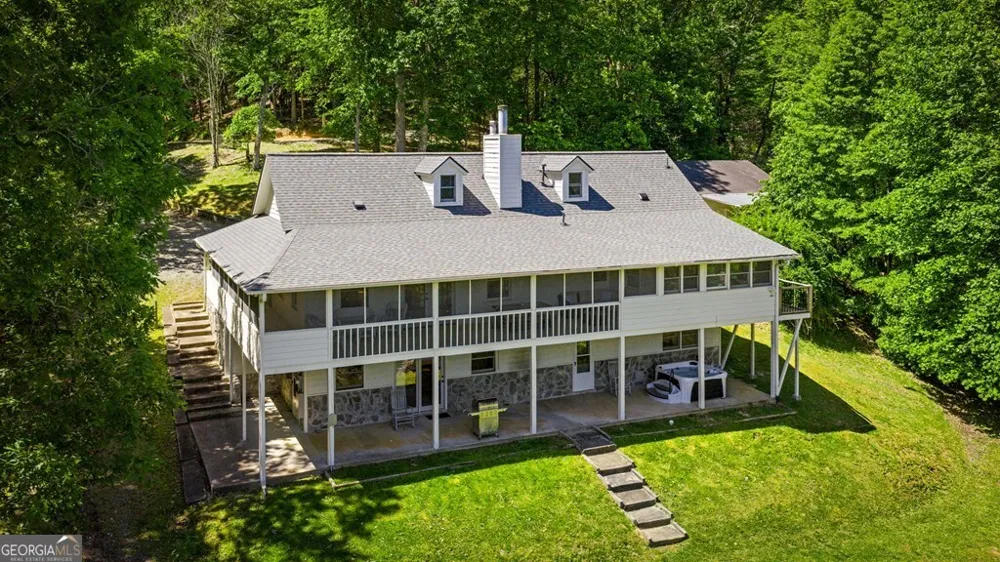 760 River Bend LN Blue Ridge, GA 30513