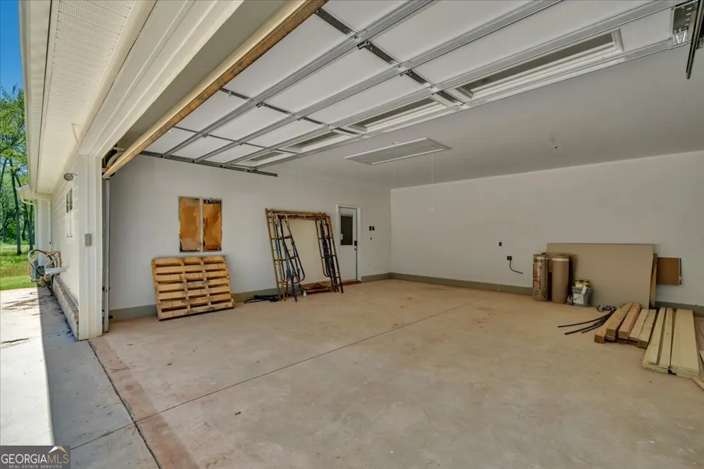 466 Bear Branch RD Kathleen, GA 31047