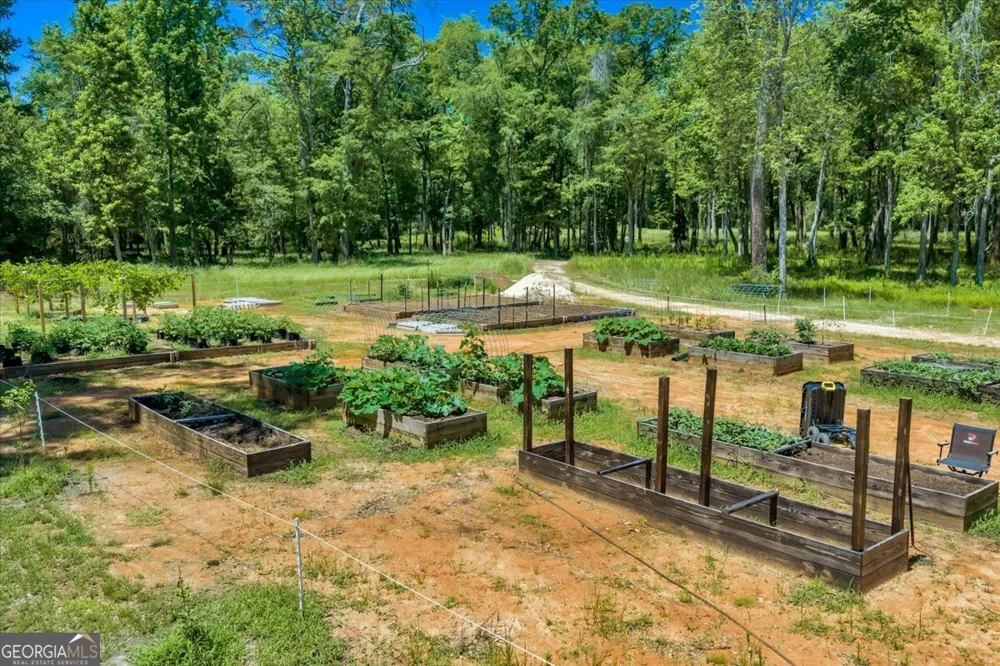 466 Bear Branch RD Kathleen, GA 31047