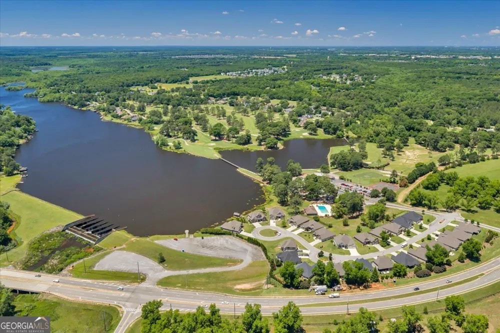 466 Bear Branch RD Kathleen, GA 31047