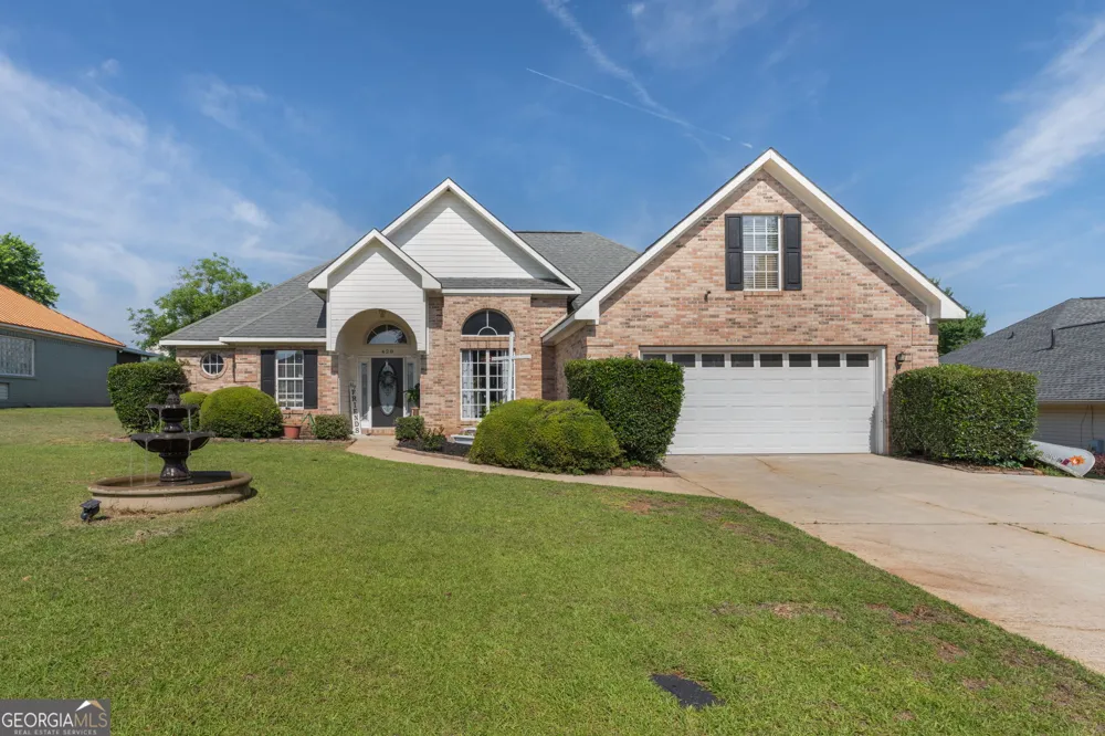 428 Cross Creek Way